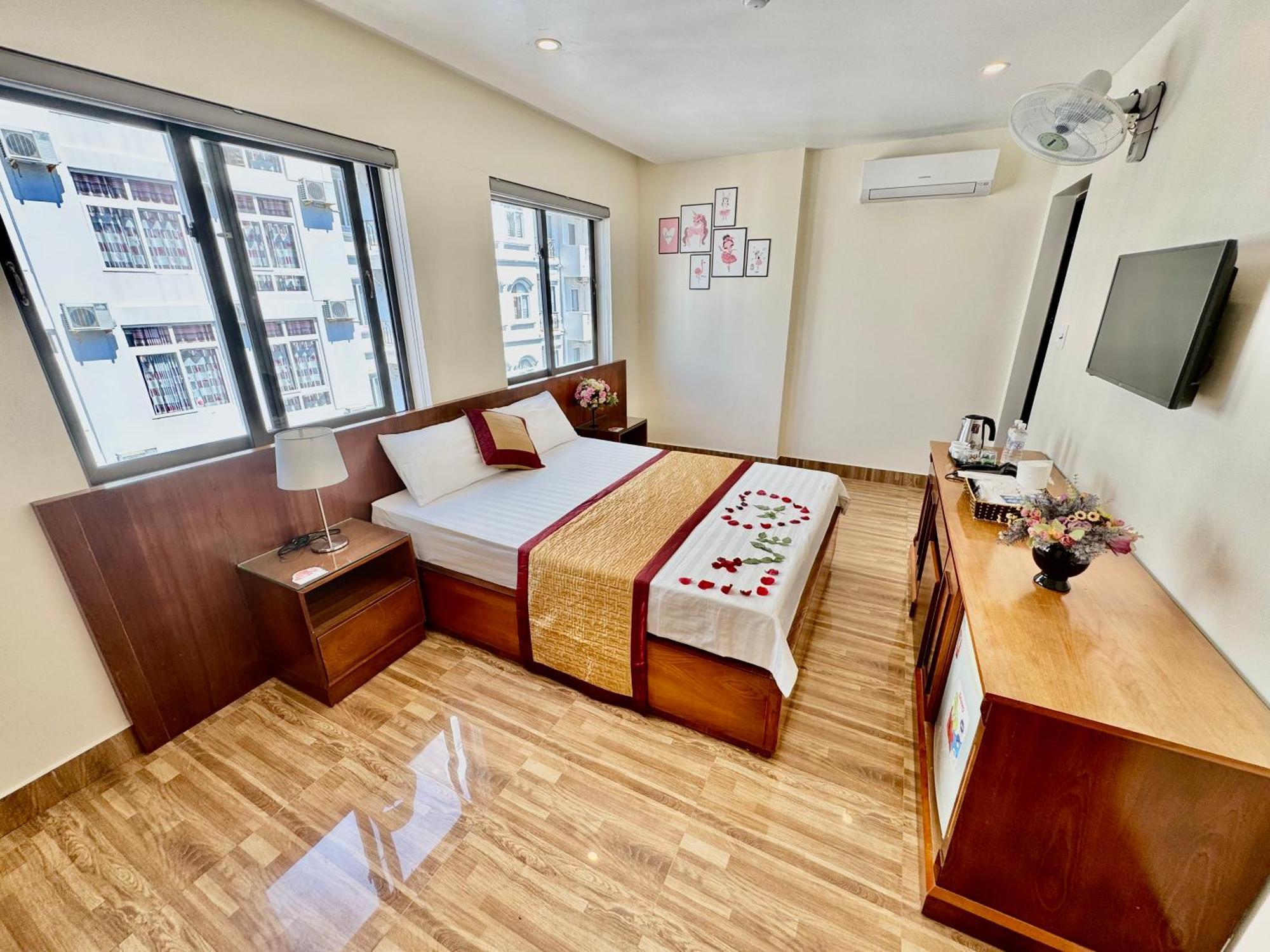 Thang Long Hotel Chan Chau Екстер'єр фото