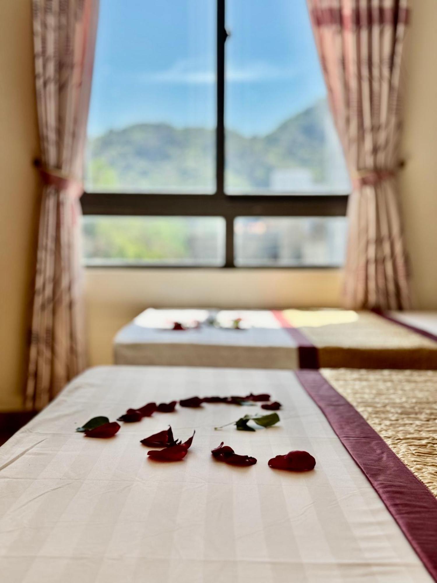 Thang Long Hotel Chan Chau Екстер'єр фото